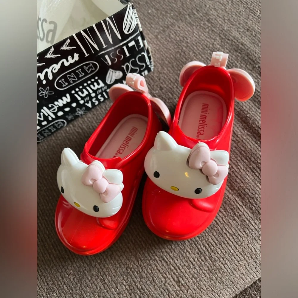 NWT MINI MELISSA Mini Be + Hello Kitty Toddler Sneakers In Red Size 6T